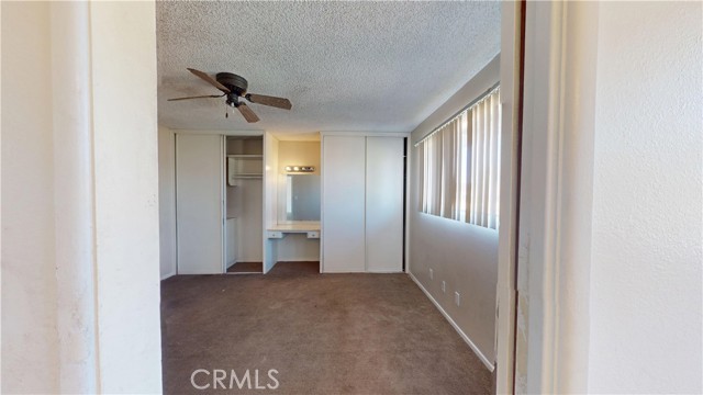 15722 Sago Road, Apple Valley CA: https://media.crmls.org/medias/8bb10954-cedc-4ae7-a7a2-55119cffdb90.jpg