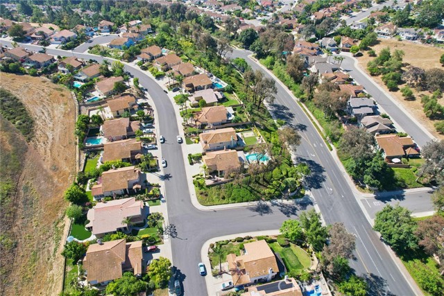 Detail Gallery Image 33 of 34 For 2253 Wandering Ridge Dr, Chino Hills,  CA 91709 - 4 Beds | 2/1 Baths