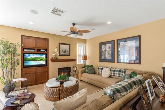 Detail Gallery Image 12 of 50 For 2606 Red Pine St, San Jacinto,  CA 92582 - 4 Beds | 2/1 Baths
