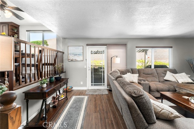 Detail Gallery Image 17 of 48 For 10664 Finch Ave, Rancho Cucamonga,  CA 91737 - 4 Beds | 2/1 Baths
