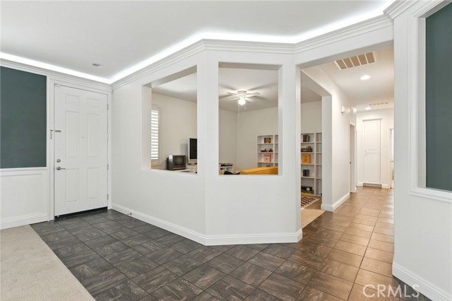 29222 Woodbridge Street, Lake Elsinore CA: https://media.crmls.org/medias/8bb22e65-3113-48bf-ac36-214508881ee1.jpg