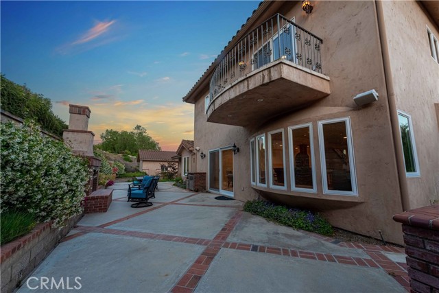 6805 Aviano Drive, Camarillo CA: https://media.crmls.org/medias/8bb24602-a2bd-4af3-bd9a-587464990b10.jpg