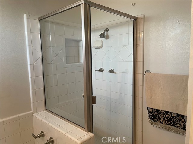 Detail Gallery Image 17 of 22 For 668 S San Antonio Dr, Covina,  CA 91723 - 3 Beds | 2/1 Baths