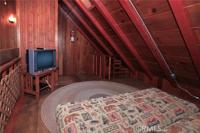 Detail Gallery Image 34 of 51 For 42690 Sonoma, Big Bear Lake,  CA 92315 - 2 Beds | 1/1 Baths