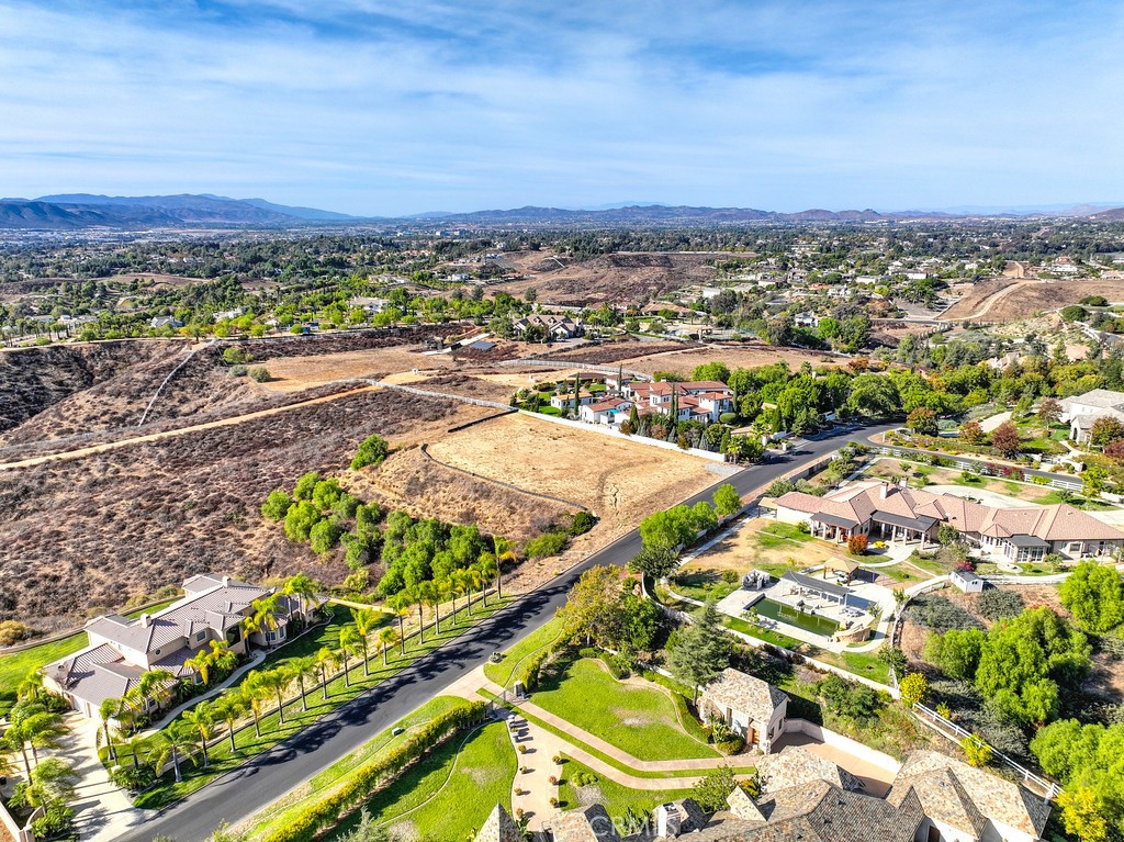 MLS #IV25076497 img 3