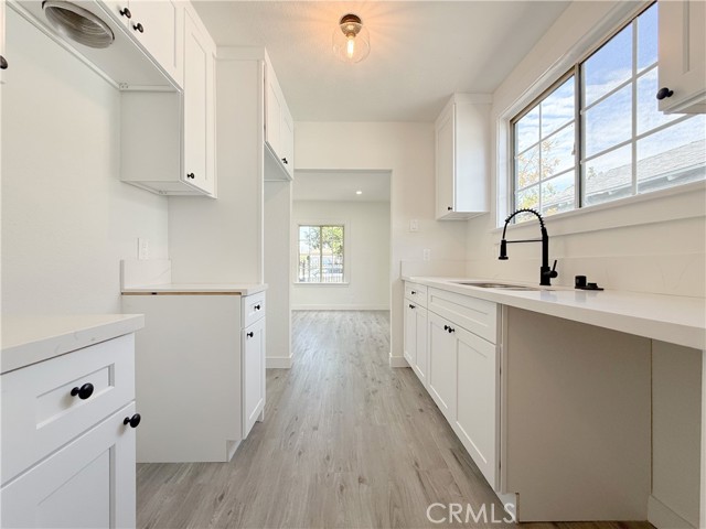 Detail Gallery Image 9 of 20 For 10346 Kalmia St, Los Angeles,  CA 90002 - 2 Beds | 2 Baths