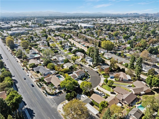 Detail Gallery Image 48 of 48 For 19710 Superior St, Chatsworth,  CA 91311 - 4 Beds | 4 Baths