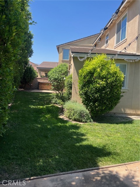 3996 S Somerston Way, Ontario CA: https://media.crmls.org/medias/8bb52348-fa10-427f-843b-a2f23d15e153.jpg