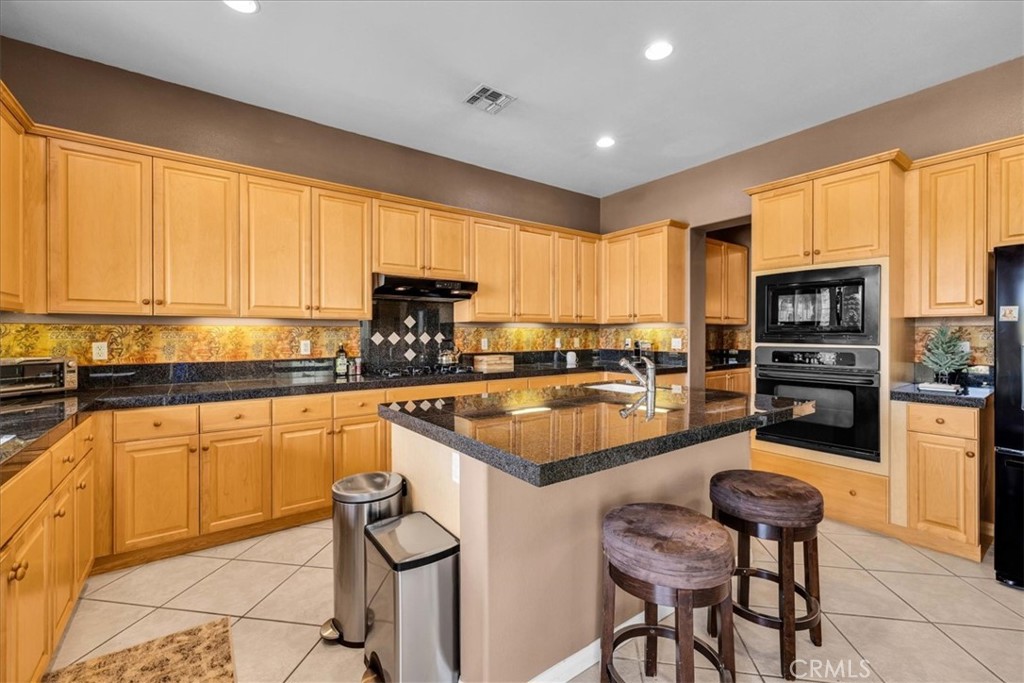 MLS #SB25253595 image #9