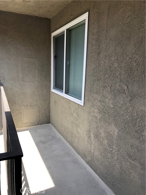 8362 Atlanta Avenue, Huntington Beach CA: https://media.crmls.org/medias/8bb58ec2-7a83-4220-857d-4d76465e3ac1.jpg
