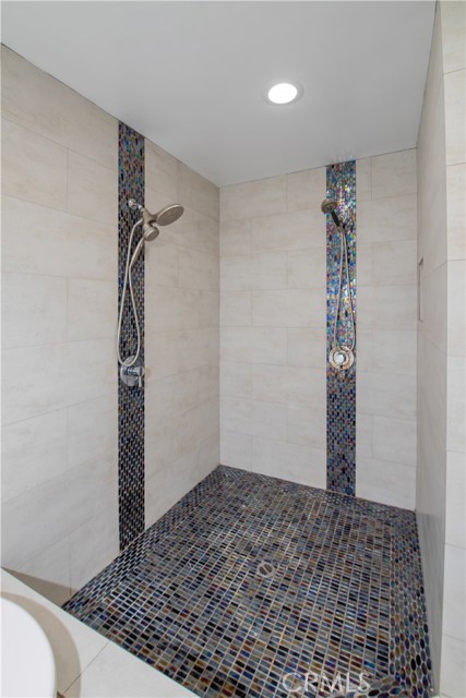 Detail Gallery Image 48 of 57 For 7447 Enfield, Reseda,  CA 91335 - 3 Beds | 2 Baths