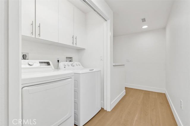 Detail Gallery Image 31 of 49 For 150 the Promenade #202,  Long Beach,  CA 90802 - 3 Beds | 3 Baths