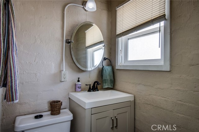 Detail Gallery Image 14 of 29 For 6155 Cahuilla Ave, Twentynine Palms,  CA 92277 - 2 Beds | 1 Baths