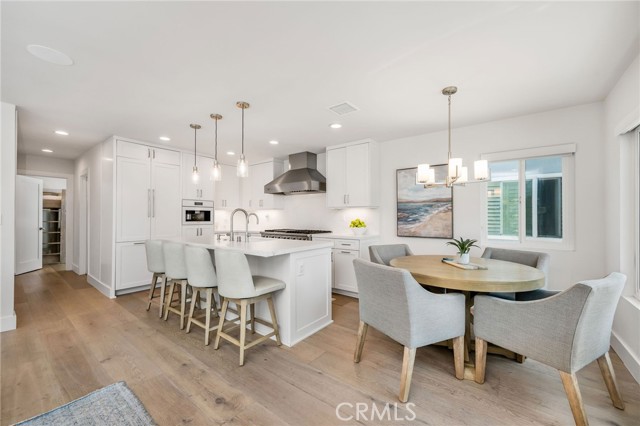 Detail Gallery Image 2 of 15 For 3420 Alma Ave, Manhattan Beach,  CA 90266 - 3 Beds | 3 Baths