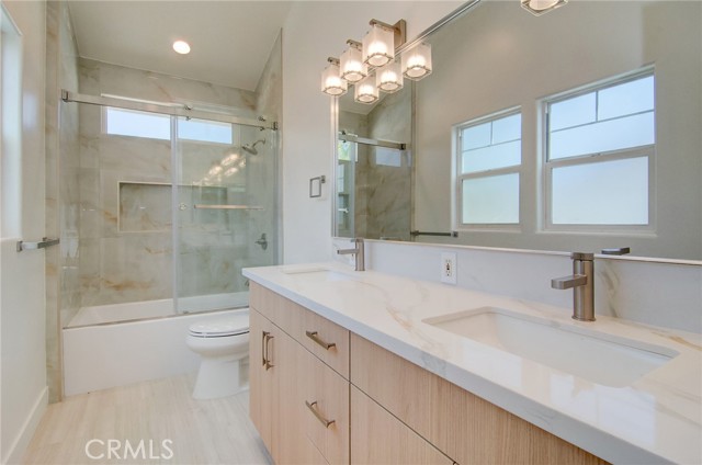 Detail Gallery Image 16 of 19 For 527 Westminster #B,  Newport Beach,  CA 92663 - 3 Beds | 2 Baths