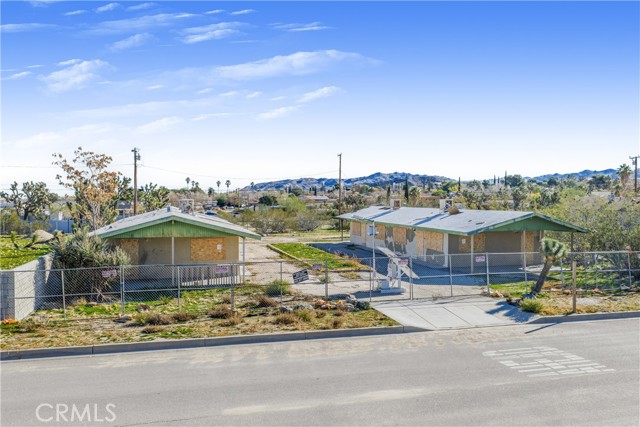 Detail Gallery Image 7 of 22 For 7389 Bannock Trl, Yucca Valley,  CA 92284 - – Beds | – Baths