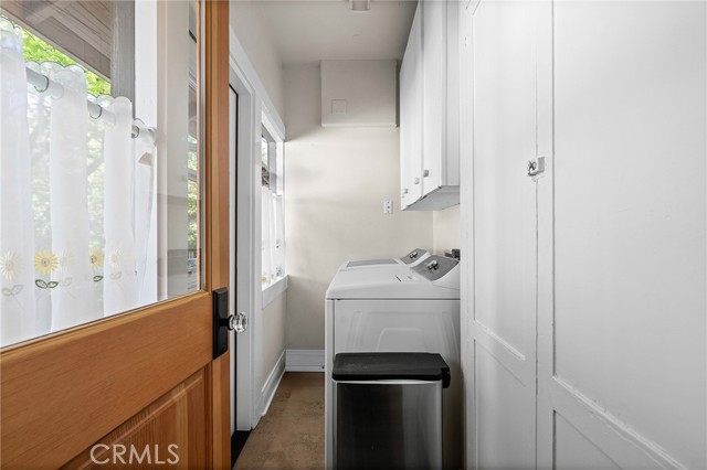 Detail Gallery Image 43 of 73 For 587 E 3rd, Chico,  CA 95928 - 5 Beds | 3 Baths