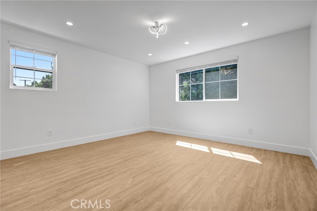 Detail Gallery Image 16 of 23 For 5248 Segals Way, Sherman Oaks,  CA 91411 - 4 Beds | 3/1 Baths