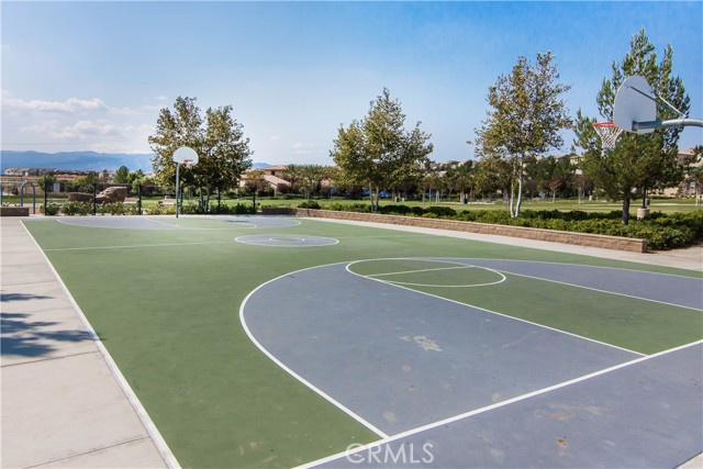 Detail Gallery Image 47 of 52 For 28648 Pietro Dr, Valencia,  CA 91354 - 3 Beds | 3 Baths