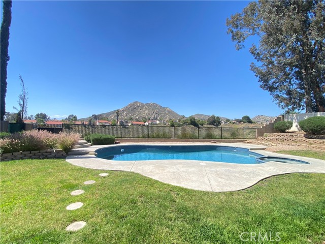 Detail Gallery Image 15 of 15 For 24372 Rimview Rd, Moreno Valley,  CA 92557 - 3 Beds | 2 Baths