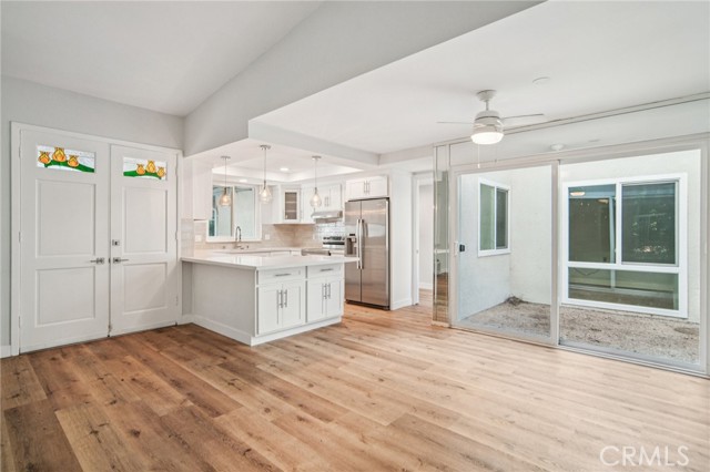 Detail Gallery Image 3 of 25 For 238 Calle Aragon #E,  Laguna Woods,  CA 92637 - 2 Beds | 1 Baths