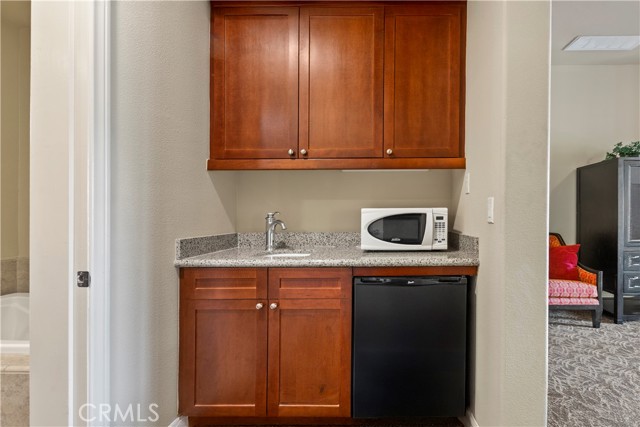 Detail Gallery Image 13 of 28 For 48796 Classic, La Quinta,  CA 92253 - 3 Beds | 3 Baths