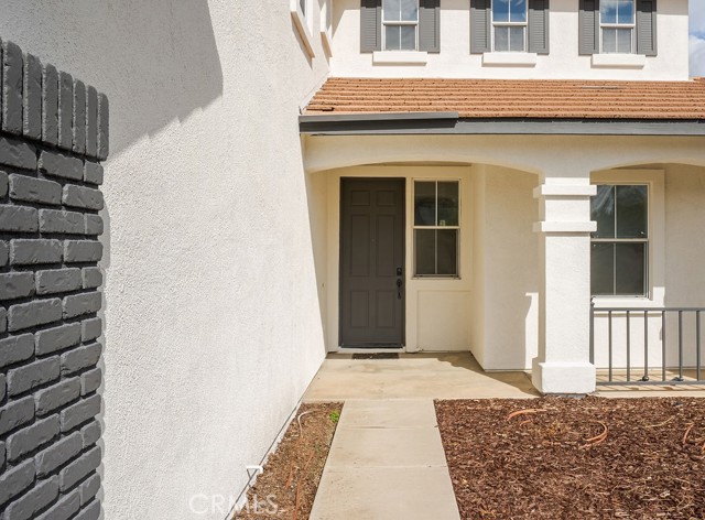 Detail Gallery Image 5 of 56 For 19068 Clover, Riverside,  CA 92508 - 4 Beds | 2/1 Baths