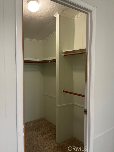 5830 Robin Hill Dr, Lakeport CA: https://media.crmls.org/medias/8bbcc225-2633-46df-877e-2837a78c0005.jpg