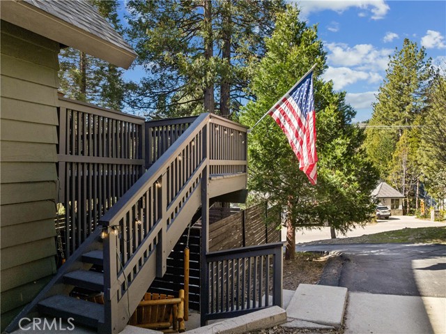 Detail Gallery Image 4 of 73 For 499 Golf Course, Lake Arrowhead,  CA 92352 - 4 Beds | 4/1 Baths