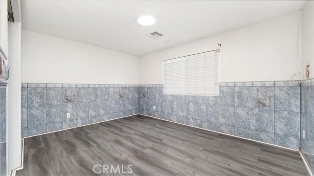 Detail Gallery Image 12 of 36 For 28029 Reservoir Ave, Nuevo,  CA 92567 - 3 Beds | 2 Baths