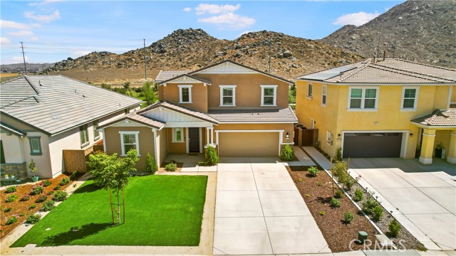 Detail Gallery Image 3 of 19 For 29812 Olympic, Menifee,  CA 92585 - 4 Beds | 3 Baths