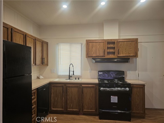 Detail Gallery Image 11 of 43 For 4124 Longview Ln, Paso Robles,  CA 93446 - 2 Beds | 2 Baths