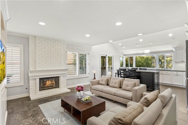 29 Hancock Street, Laguna Niguel CA: https://media.crmls.org/medias/8bbedd53-8046-45a5-8b82-093cab1addab.jpg