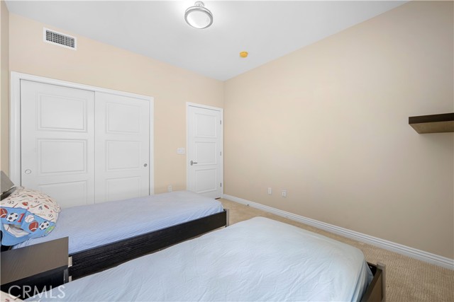 611 Caruso Avenue, Glendale CA: https://media.crmls.org/medias/8bbf2048-b0aa-4408-a07f-860796b2ce10.jpg