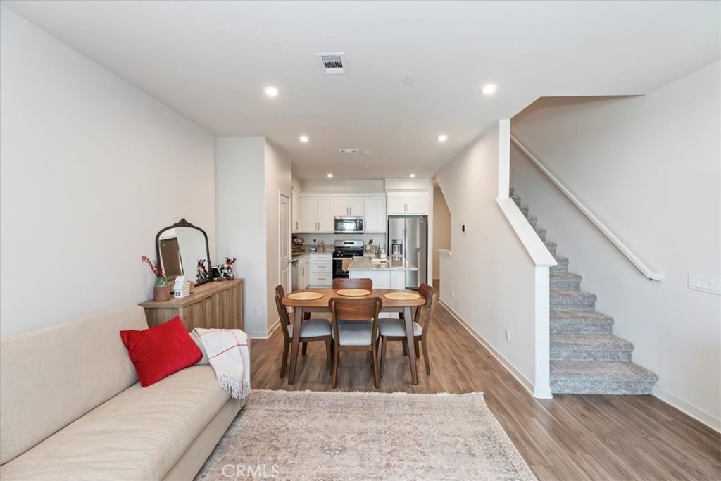 MLS #IV25267052 image #7