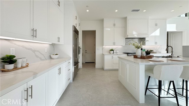 Detail Gallery Image 13 of 41 For 142 Hyperion, Irvine,  CA 92618 - 4 Beds | 4/1 Baths