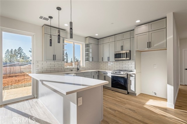 Detail Gallery Image 15 of 50 For 6131 Bowles Bld, Paradise,  CA 95969 - 3 Beds | 2 Baths