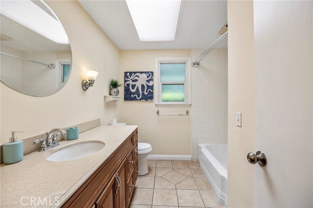 Detail Gallery Image 11 of 25 For 5430 Electric Ave, San Bernardino,  CA 92407 - 4 Beds | 3 Baths