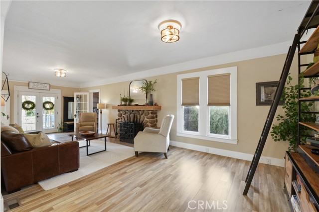 Detail Gallery Image 17 of 47 For 1033 W Palm Ave, Redlands,  CA 92373 - 5 Beds | 3 Baths