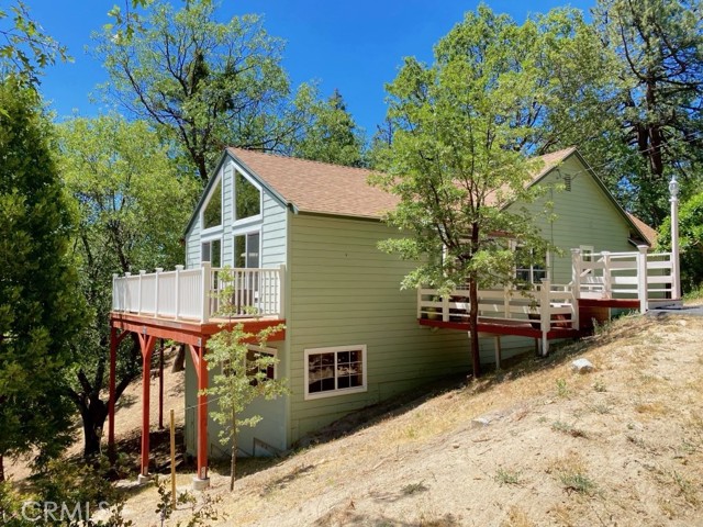 Detail Gallery Image 43 of 62 For 1 Sunny Slope, Running Springs,  CA 92382 - 4 Beds | 2 Baths