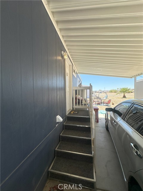 900 Coronado Street, Needles CA: https://media.crmls.org/medias/8bc28a4a-da5d-45a9-ab30-04a966b24445.jpg