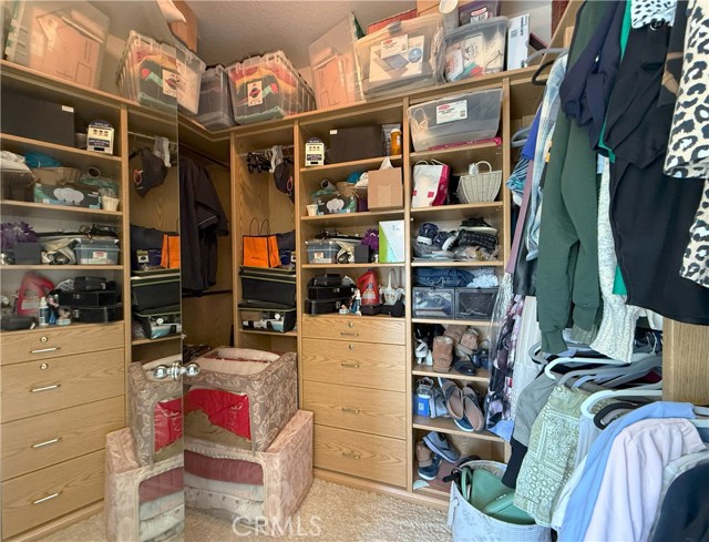 48 Hawksmoor, Aliso Viejo CA: https://media.crmls.org/medias/8bc3435b-ddec-4208-9974-9ee1b37ce6b5.jpg