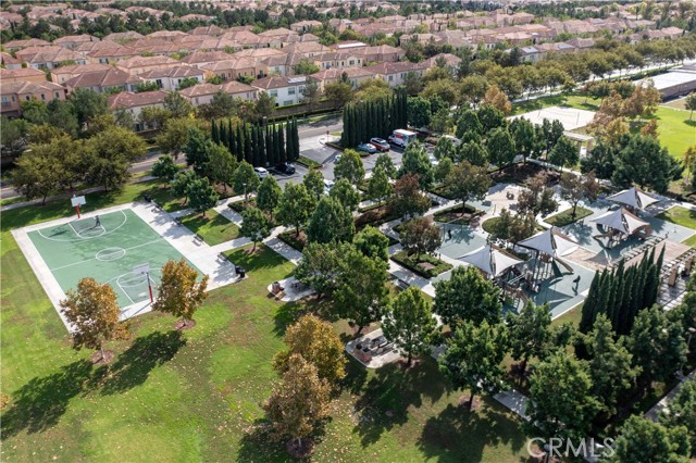 81 Strawberry, Irvine CA: https://media.crmls.org/medias/8bc3ba1b-5c7b-4d2f-979a-c3766d37e766.jpg