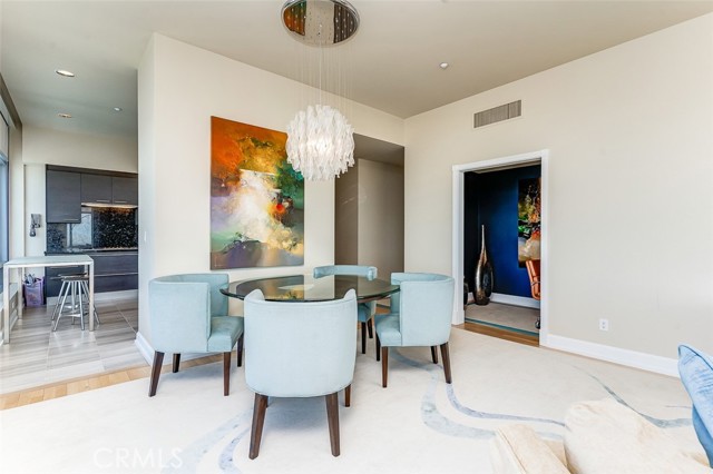 Detail Gallery Image 3 of 25 For 900 W Olympic, Los Angeles,  CA 90015 - 2 Beds | 3 Baths