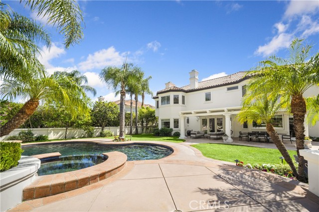 5366 Collingwood Circle, Calabasas CA: https://media.crmls.org/medias/8bc47536-2f9b-4e3c-b931-fc4f85b1441e.jpg