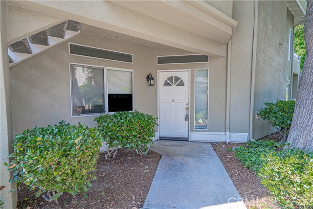 Detail Gallery Image 2 of 32 For 26107 Mcbean #61,  Valencia,  CA 91355 - 2 Beds | 2 Baths