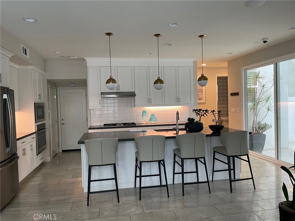 8bc590e2 089f 44fc 9426 1820fd80dbec