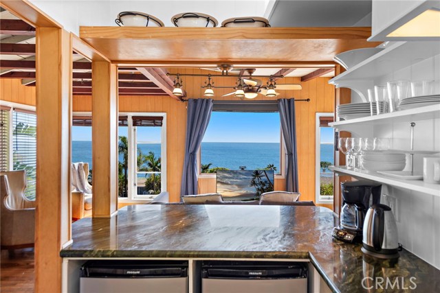 Detail Gallery Image 2 of 30 For 32060 Virginia Way, Laguna Beach,  CA 92651 - 2 Beds | 2 Baths