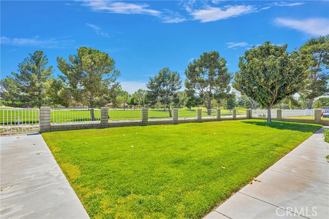 Detail Gallery Image 26 of 29 For 14879 Greenbriar Dr, Helendale,  CA 92342 - 3 Beds | 2/1 Baths
