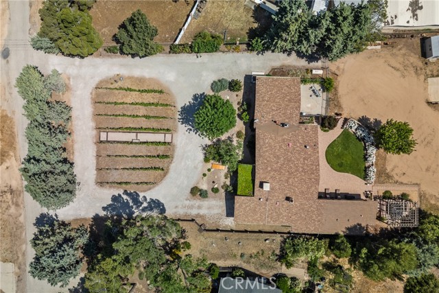 39662 86th W Street, Leona Valley CA: https://media.crmls.org/medias/8bc79790-e5d8-4f27-b281-3fb2844a99e2.jpg